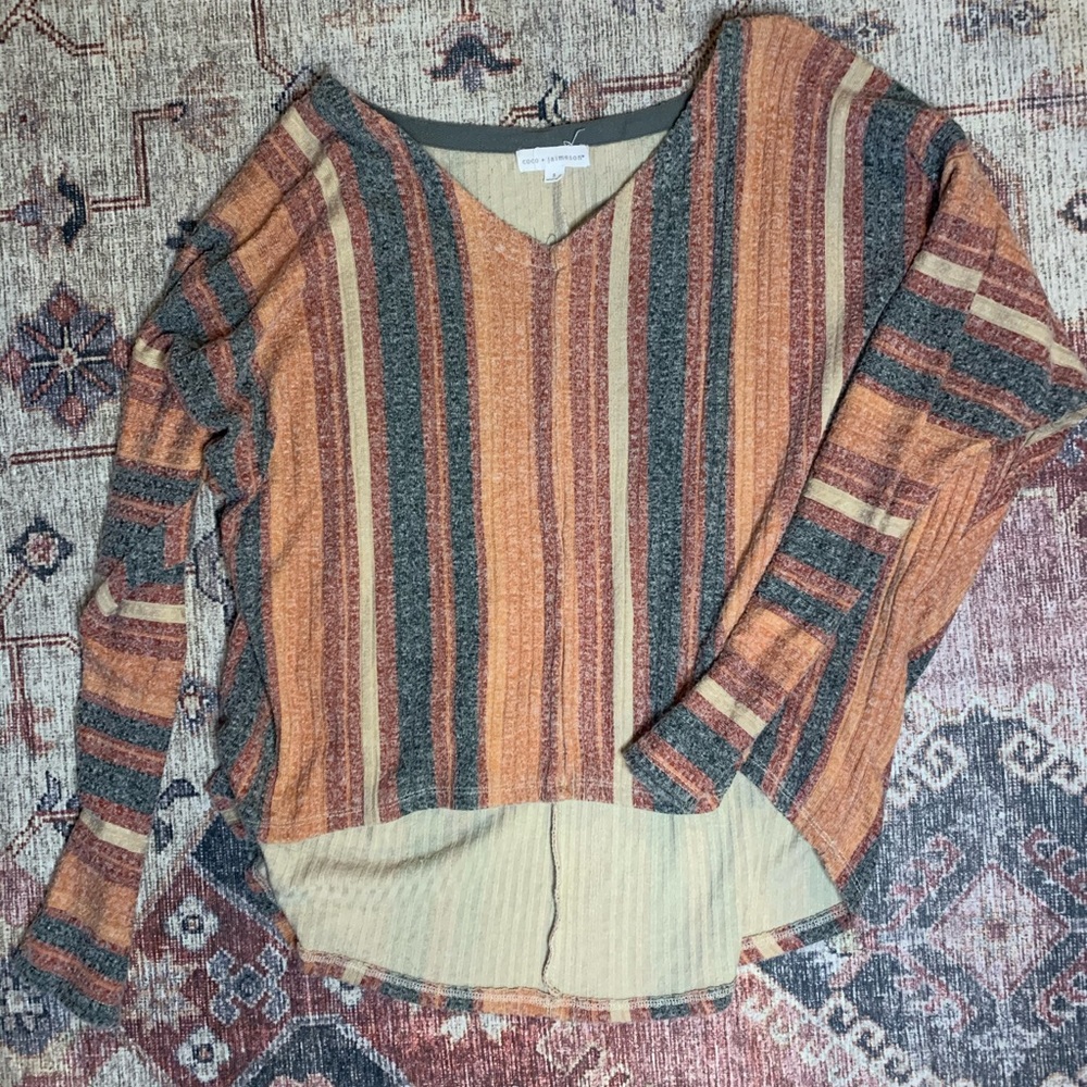 Buckle sweater